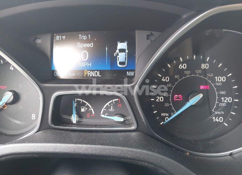 Photo 7 of 2018 Ford Focus SE (VIN 1FADP3F26JL214245)