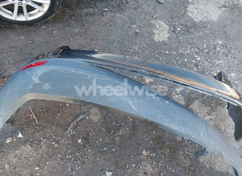 Photo 12 of 2018 Ford Focus SE (VIN 1FADP3F26JL222264)