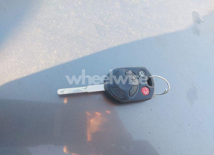 Photo 11 of 2018 Ford Focus SE (VIN 1FADP3F26JL284182)