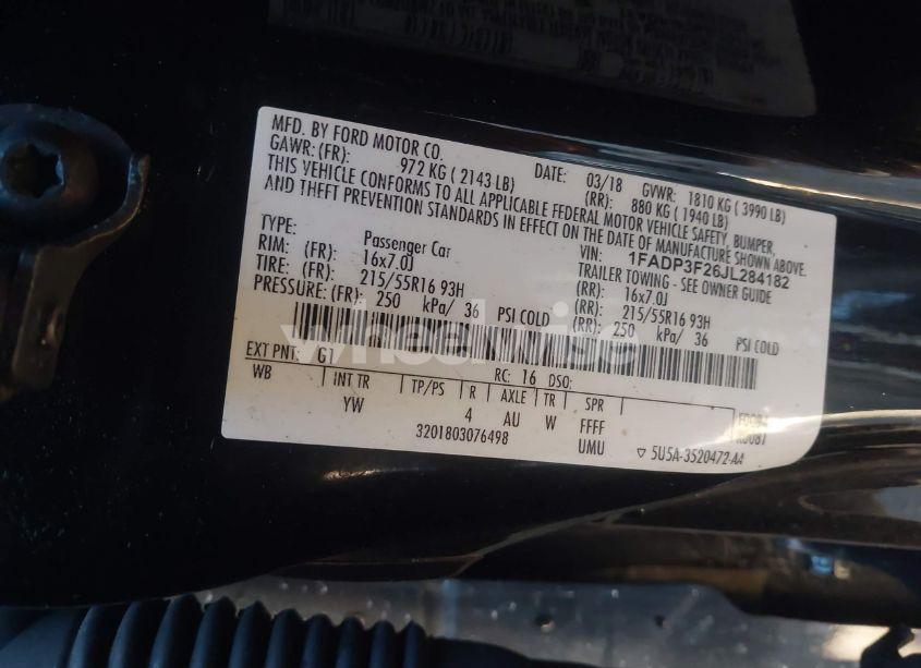 Photo 9 of 2018 Ford Focus SE (VIN 1FADP3F26JL284182)