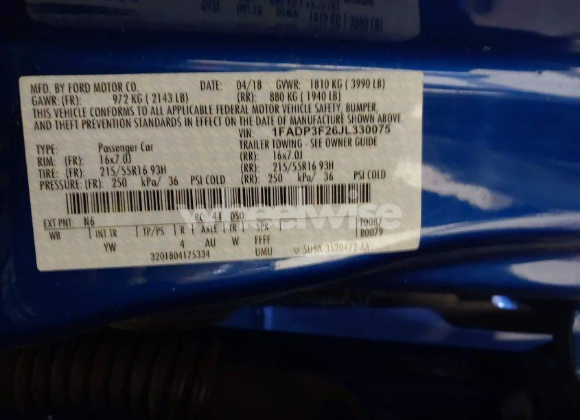 Photo 9 of 2018 Ford Focus SE (VIN 1FADP3F26JL330075)