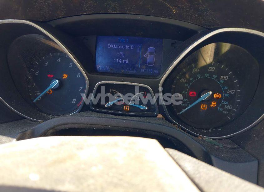 Photo 7 of 2013 Ford Focus SE (VIN 1FADP3F27DL104339)