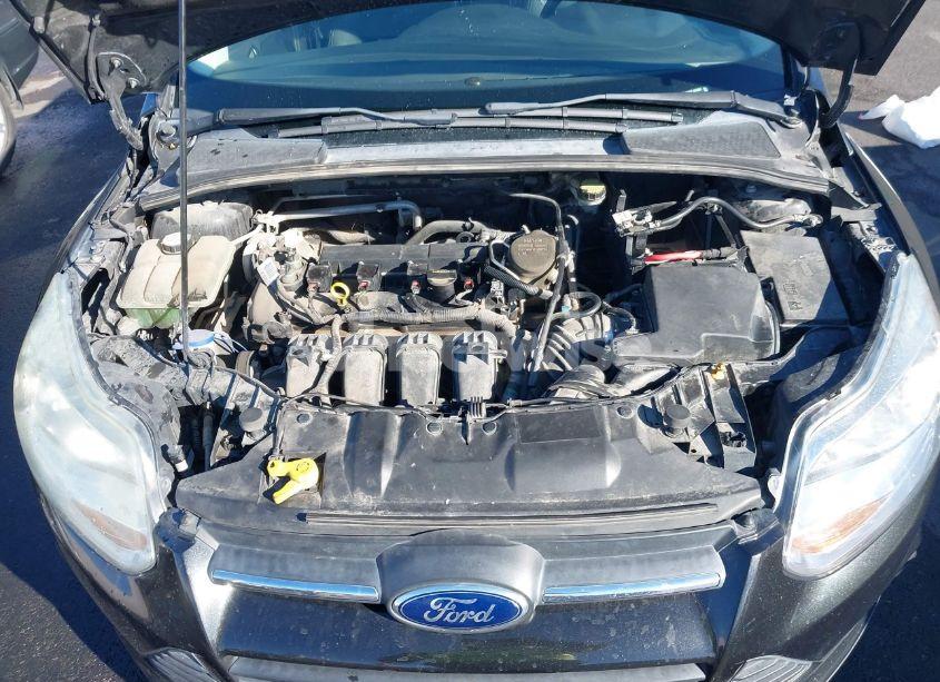 Photo 10 of 2013 Ford Focus SE (VIN 1FADP3F27DL107404)