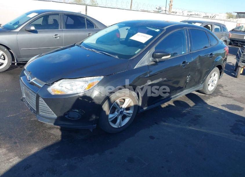 Photo 6 of 2013 Ford Focus SE (VIN 1FADP3F27DL107404)