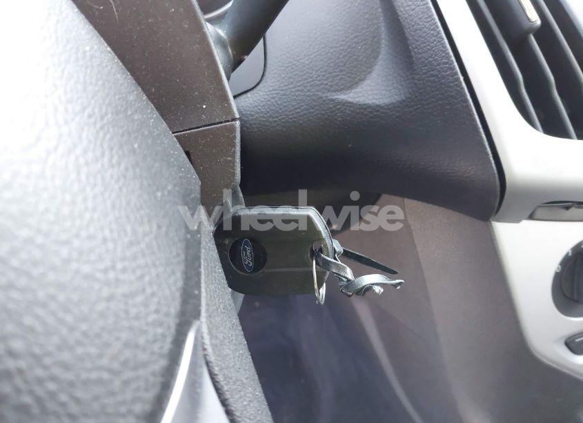Photo 11 of 2013 Ford Focus SE (VIN 1FADP3F27DL219121)