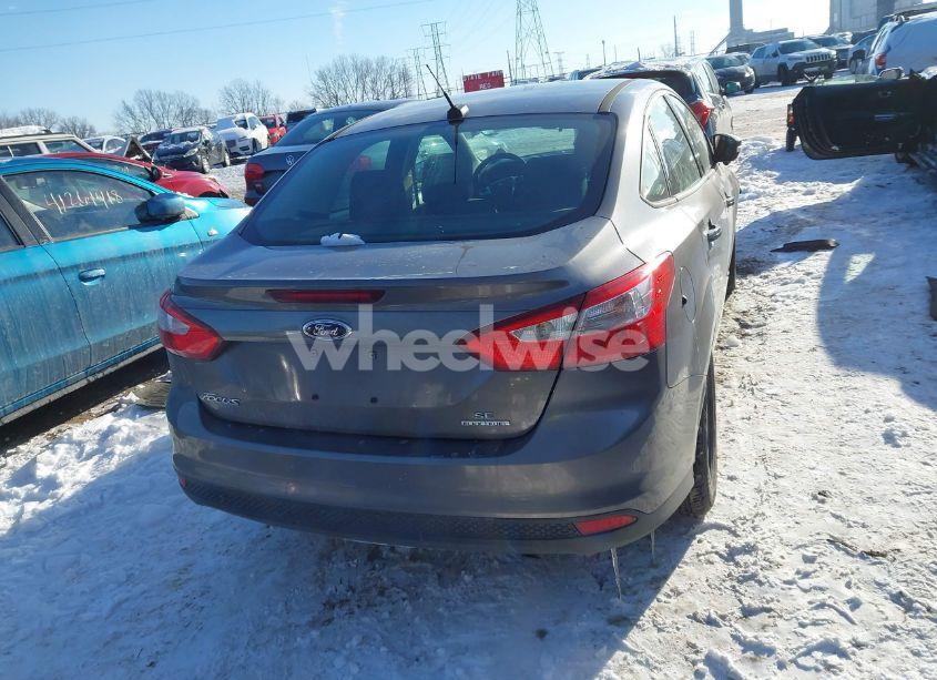 Photo 16 of 2013 Ford Focus SE (VIN 1FADP3F27DL219121)