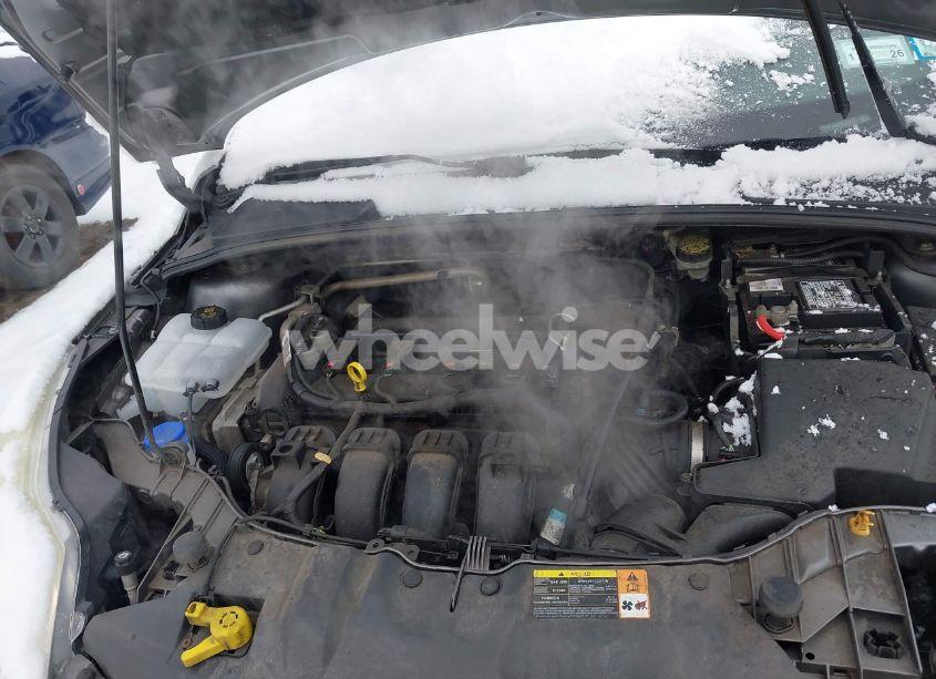 Photo 10 of 2013 Ford Focus SE (VIN 1FADP3F27DL223170)