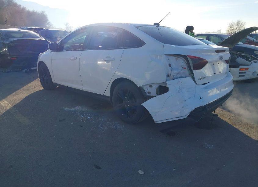 Photo 3 of 2013 Ford Focus SE (VIN 1FADP3F27DL244441)