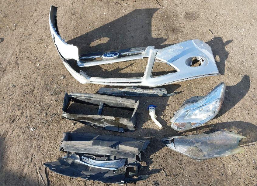 Photo 12 of 2013 Ford Focus SE (VIN 1FADP3F27DL306713)