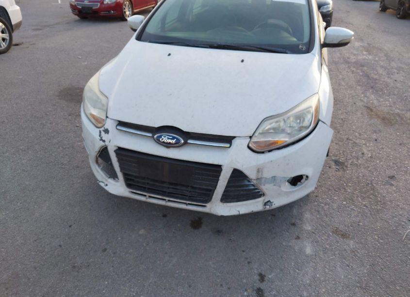 Photo 6 of 2013 Ford Focus SE (VIN 1FADP3F27DL312673)
