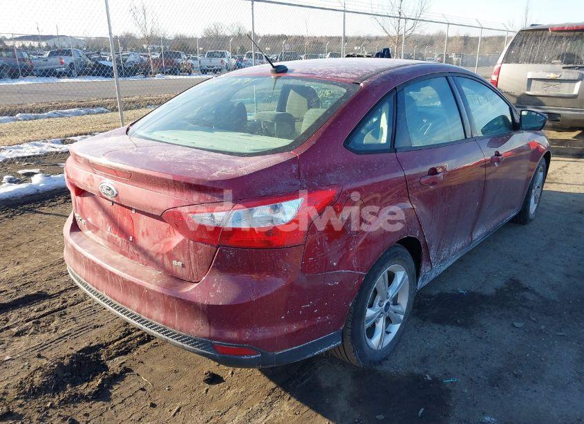 Photo 4 of 2013 Ford Focus SE (VIN 1FADP3F27DL327111)