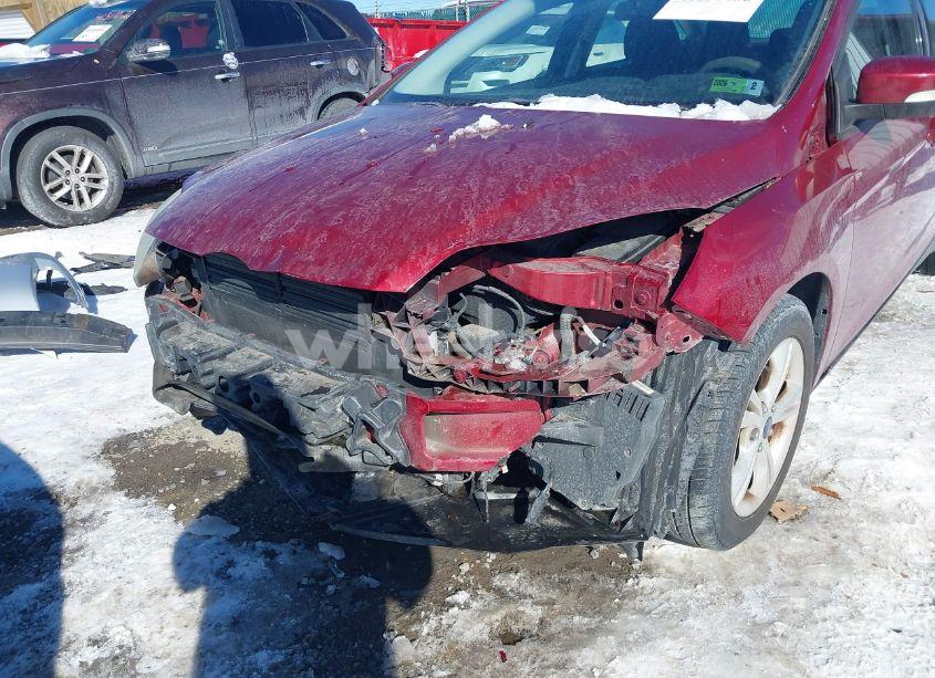 Photo 6 of 2013 Ford Focus SE (VIN 1FADP3F27DL331529)