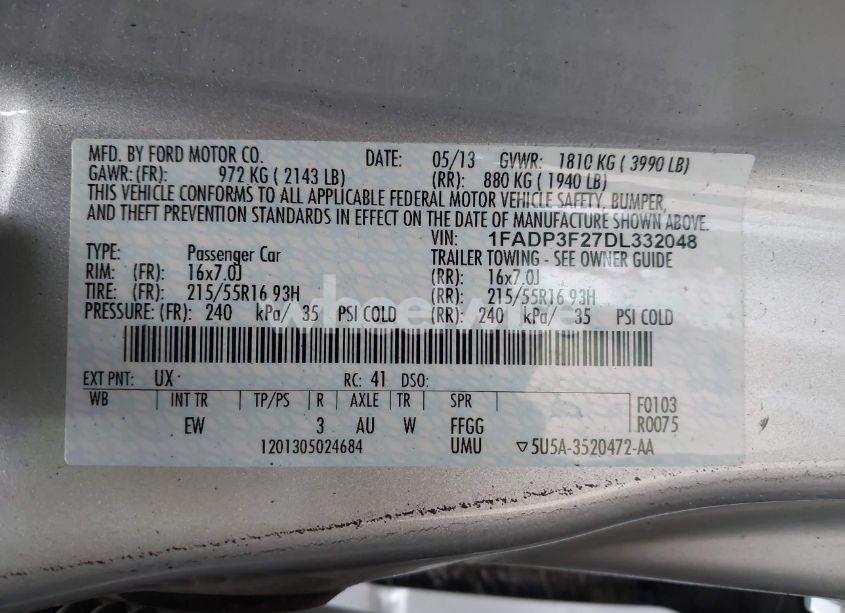 Photo 9 of 2013 Ford Focus SE (VIN 1FADP3F27DL332048)