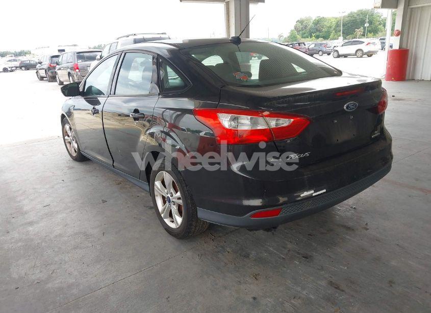 Photo 3 of 2013 Ford Focus SE (VIN 1FADP3F27DL343387)