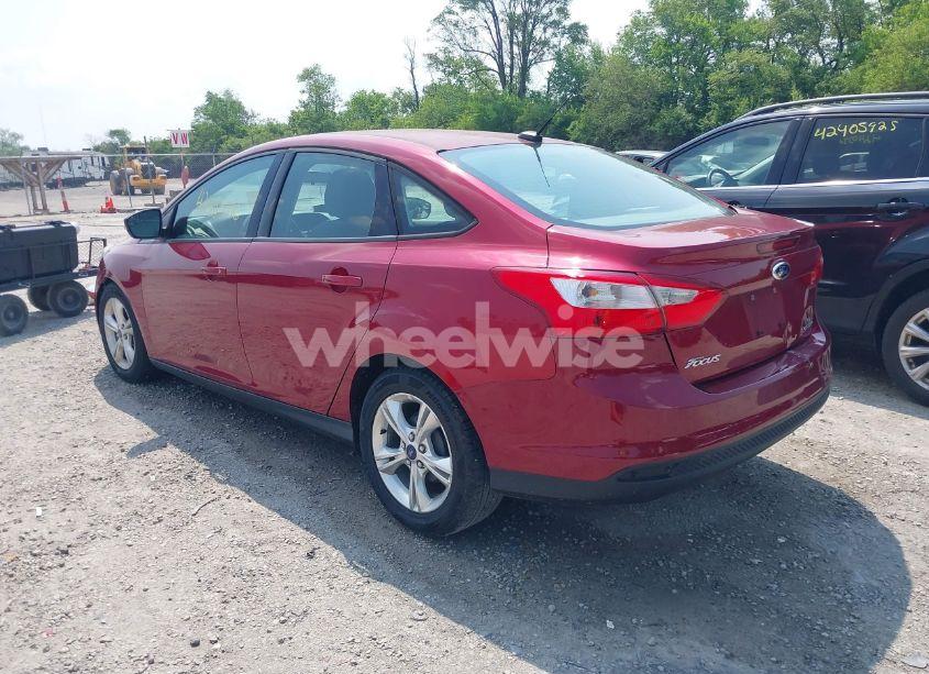 Photo 3 of 2013 Ford Focus SE (VIN 1FADP3F27DL350923)