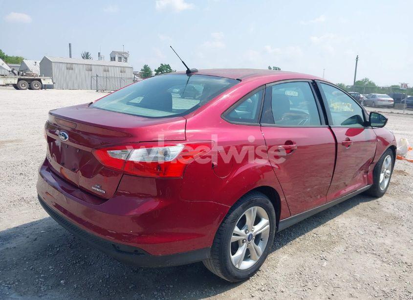 Photo 4 of 2013 Ford Focus SE (VIN 1FADP3F27DL350923)