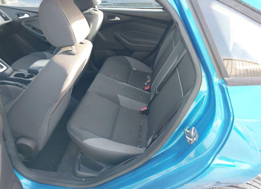 Photo 8 of 2013 Ford Focus SE (VIN 1FADP3F27DL360366)