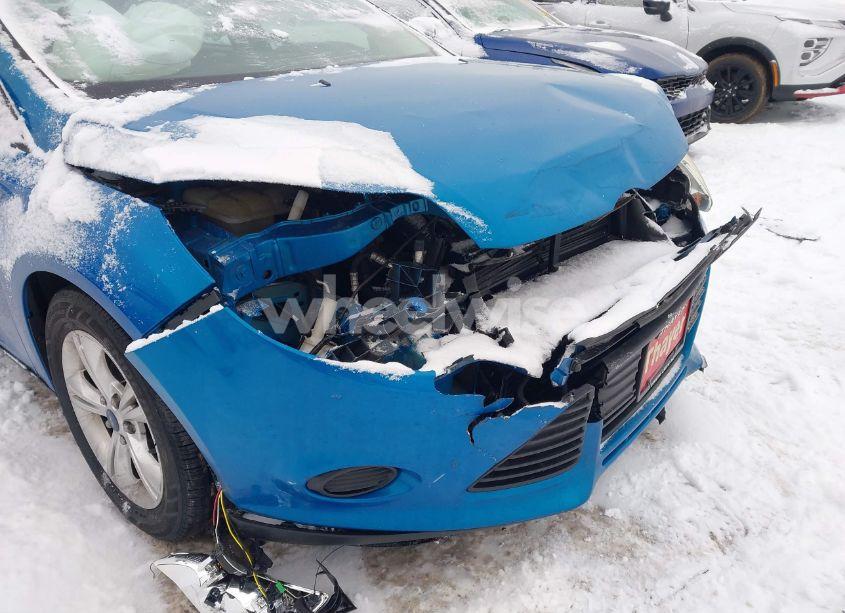 Photo 6 of 2014 Ford Focus SE (VIN 1FADP3F27EL107307)