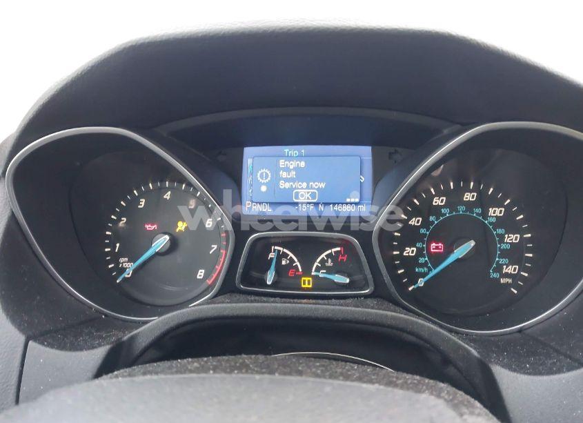 Photo 7 of 2014 Ford Focus SE (VIN 1FADP3F27EL107307)