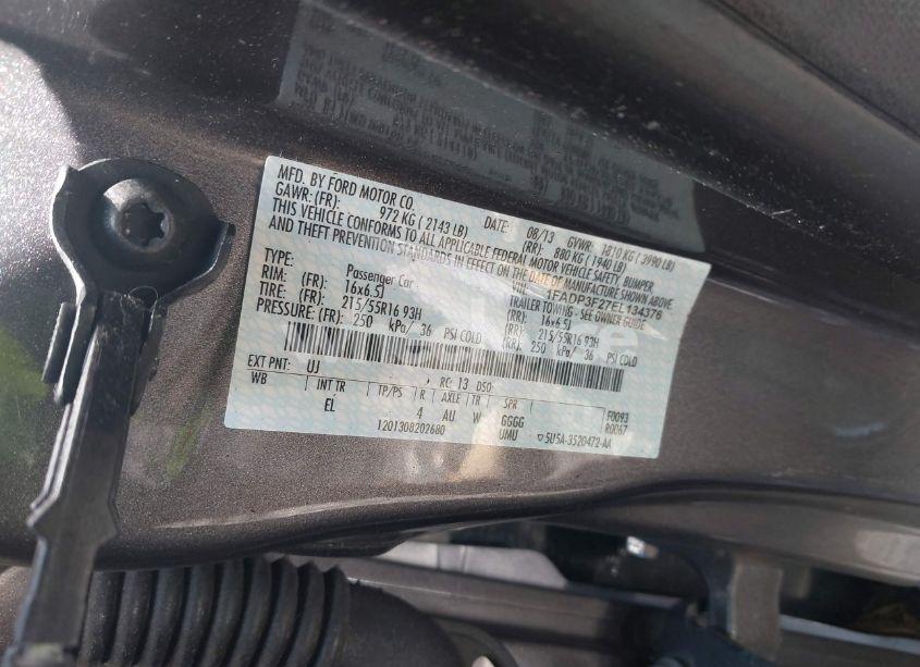 Photo 9 of 2014 Ford Focus SE (VIN 1FADP3F27EL134376)