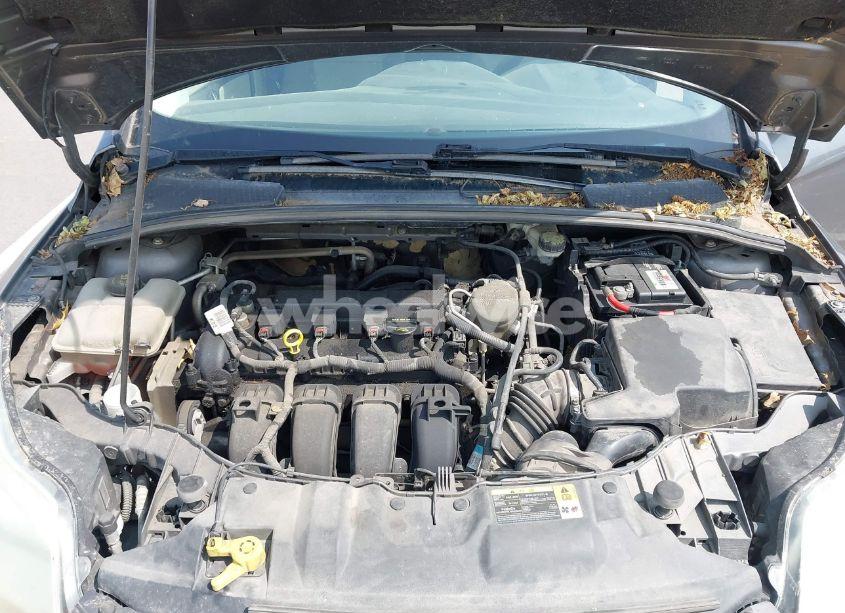 Photo 10 of 2014 Ford Focus SE (VIN 1FADP3F27EL142249)