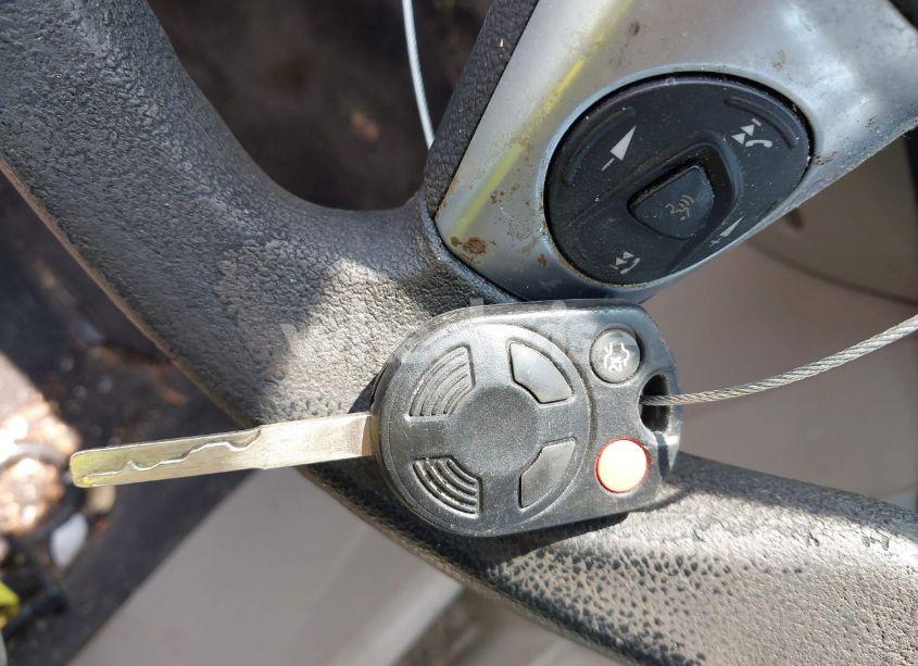 Photo 11 of 2014 Ford Focus SE (VIN 1FADP3F27EL142249)