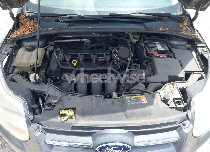 Photo 10 of 2014 Ford Focus SE (VIN 1FADP3F27EL145796)
