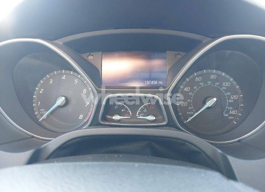 Photo 7 of 2014 Ford Focus SE (VIN 1FADP3F27EL190205)