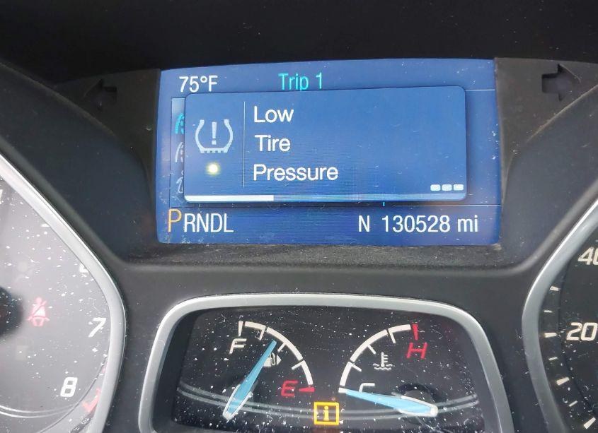 Photo 7 of 2014 Ford Focus SE (VIN 1FADP3F27EL201946)