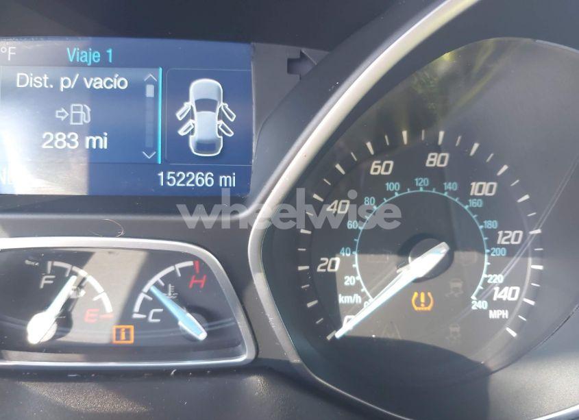 Photo 15 of 2014 Ford Focus SE (VIN 1FADP3F27EL240178)