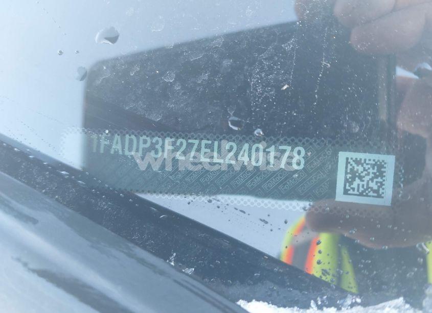 Photo 9 of 2014 Ford Focus SE (VIN 1FADP3F27EL240178)