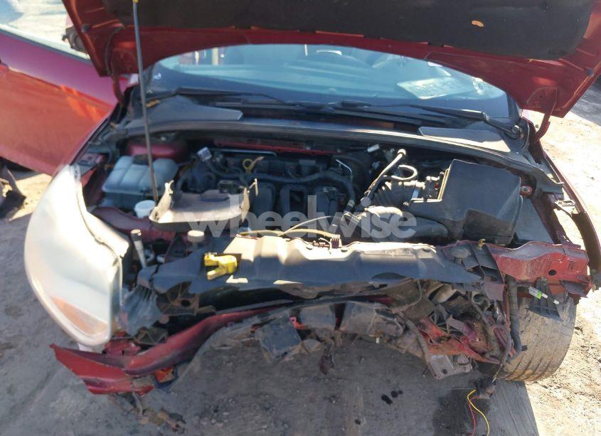 Photo 10 of 2014 Ford Focus SE (VIN 1FADP3F27EL307345)