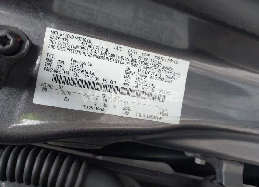 Photo 9 of 2014 Ford Focus SE (VIN 1FADP3F27EL308897)