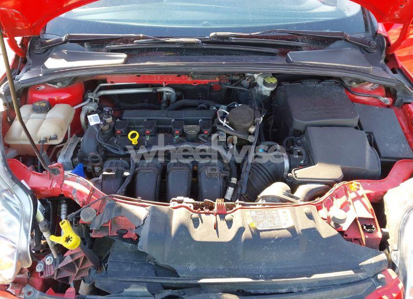 Photo 10 of 2014 Ford Focus SE (VIN 1FADP3F27EL331032)