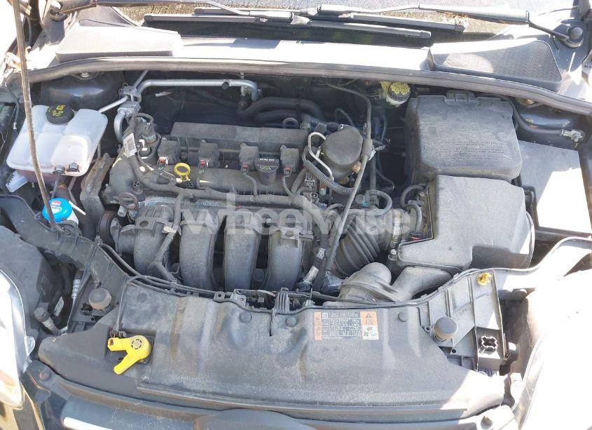 Photo 10 of 2014 Ford Focus SE (VIN 1FADP3F27EL344010)