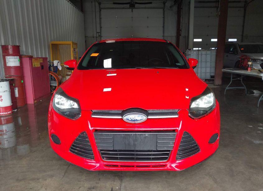 Photo 12 of 2014 Ford Focus SE (VIN 1FADP3F27EL344069)