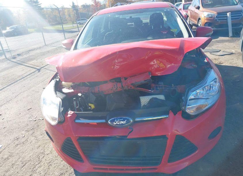 Photo 12 of 2014 Ford Focus SE (VIN 1FADP3F27EL349661)