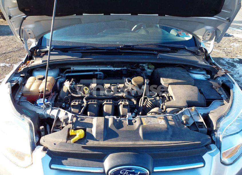 Photo 10 of 2014 Ford Focus SE (VIN 1FADP3F27EL395586)