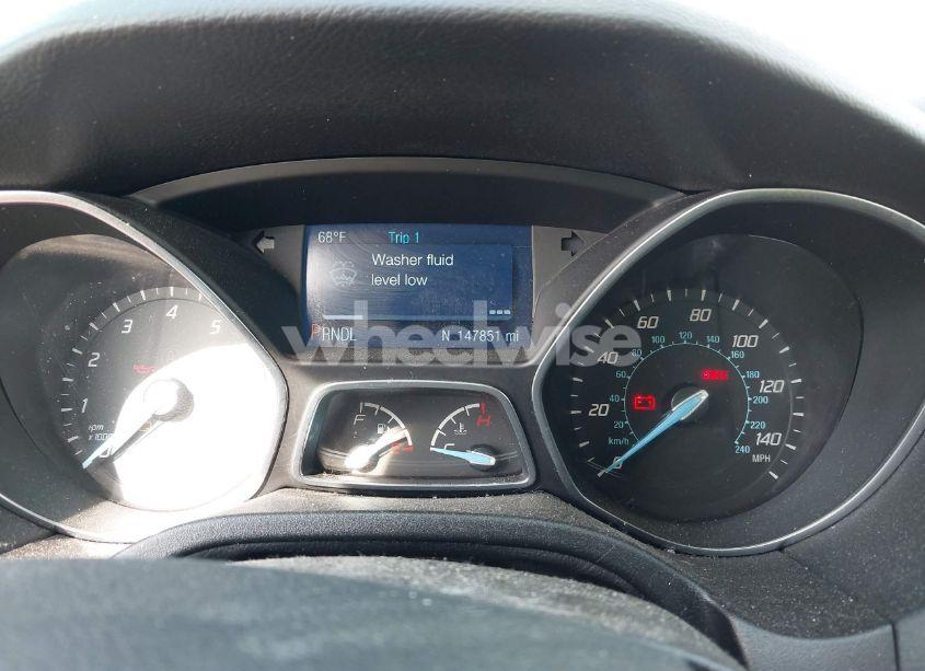 Photo 7 of 2014 Ford Focus SE (VIN 1FADP3F27EL396785)