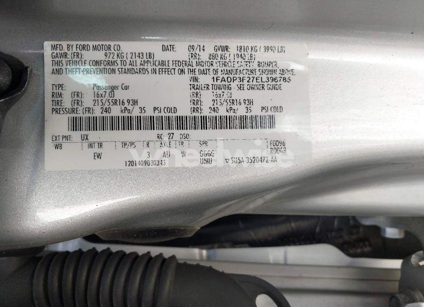 Photo 9 of 2014 Ford Focus SE (VIN 1FADP3F27EL396785)