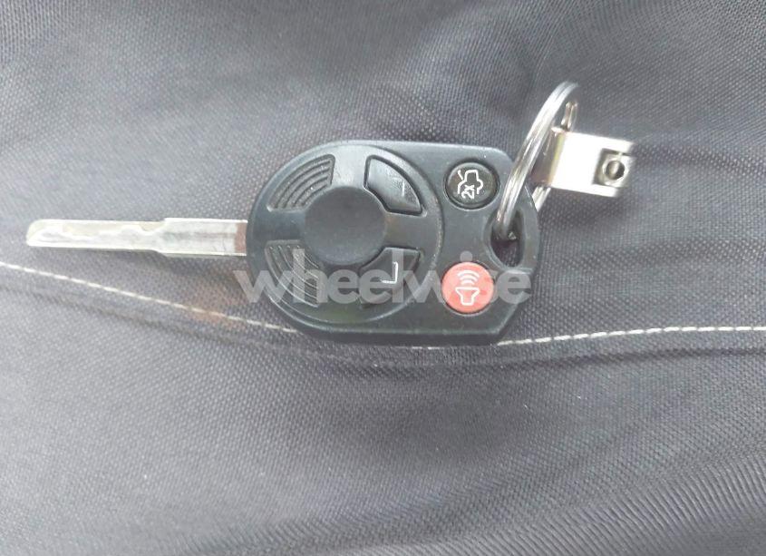 Photo 11 of 2014 Ford Focus SE (VIN 1FADP3F27EL409552)