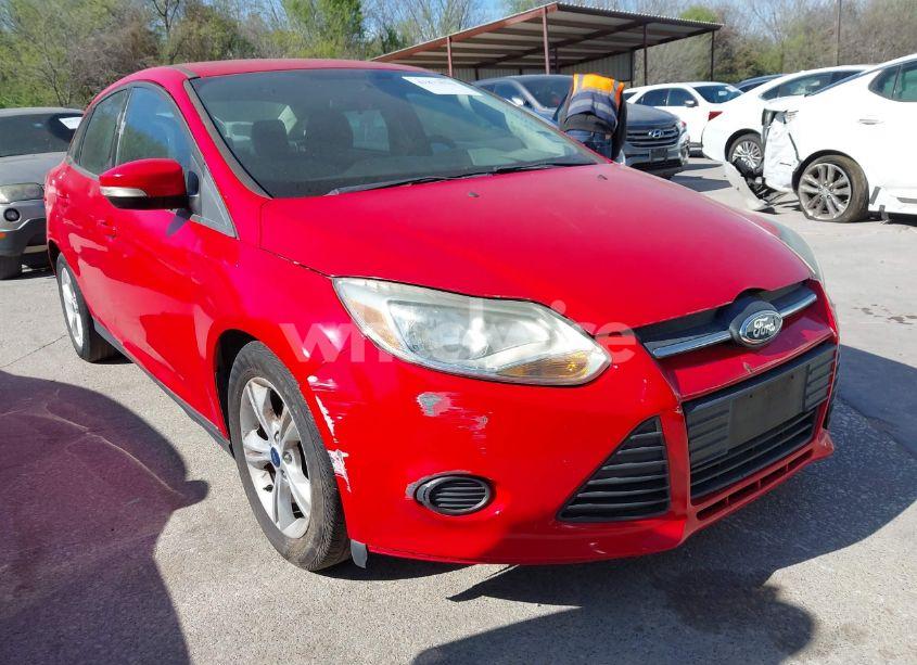 2014 Ford Focus SE (VIN 1FADP3F27EL419580) main photo