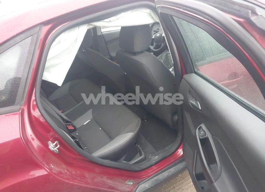 Photo 8 of 2014 Ford Focus SE (VIN 1FADP3F27EL428814)