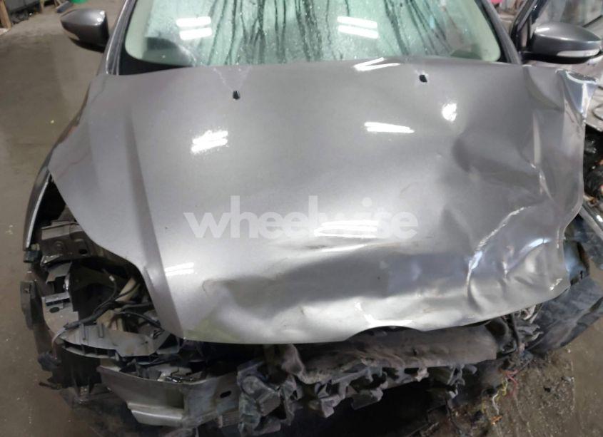 Photo 10 of 2014 Ford Focus SE (VIN 1FADP3F27EL443331)