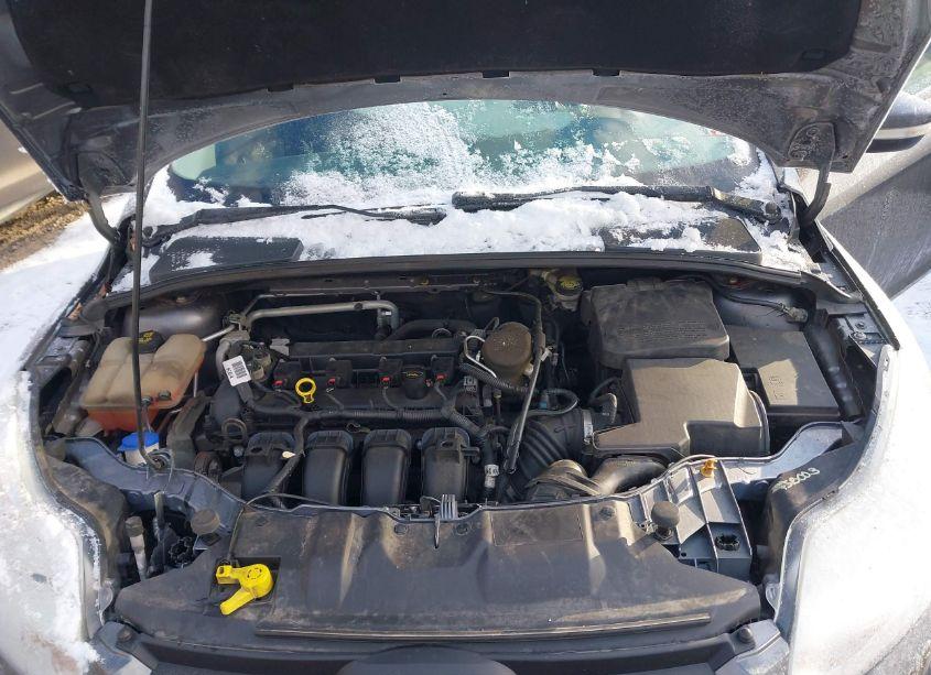 Photo 10 of 2014 Ford Focus SE (VIN 1FADP3F27EL459240)