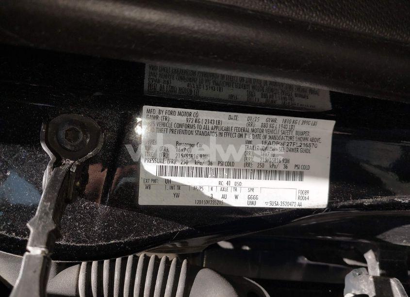 Photo 9 of 2015 Ford Focus SE (VIN 1FADP3F27FL216870)