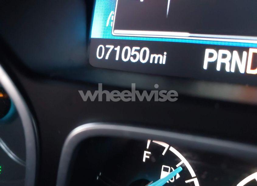 Photo 15 of 2015 Ford Focus SE (VIN 1FADP3F27FL269617)