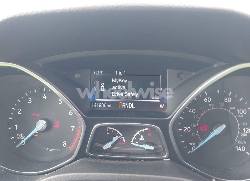Photo 7 of 2015 Ford Focus SE (VIN 1FADP3F27FL314166)