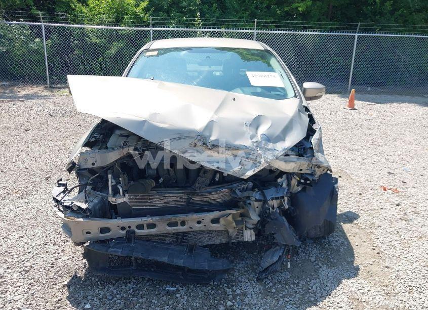 Photo 13 of 2015 Ford Focus SE (VIN 1FADP3F27FL376151)