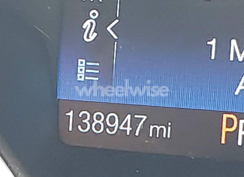 Photo 16 of 2015 Ford Focus SE (VIN 1FADP3F27FL376151)